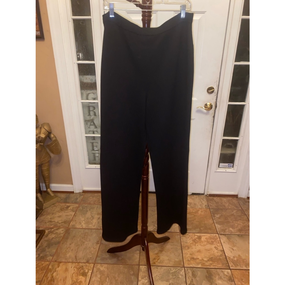 Women's St. John Collection Pants Size 16 Black